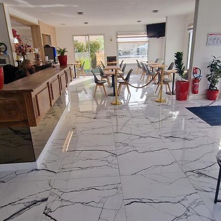 Kyriad Direct Arpajon Εξωτερικό φωτογραφία