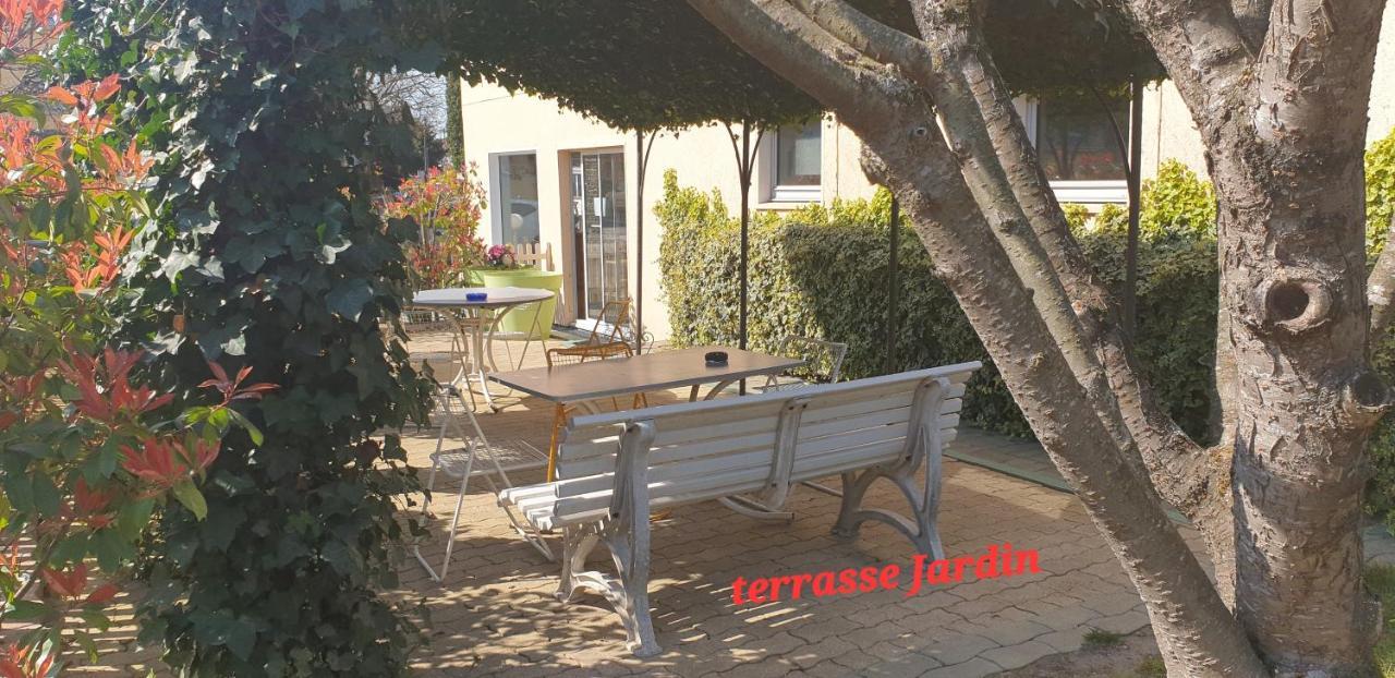 Kyriad Direct Arpajon Εξωτερικό φωτογραφία