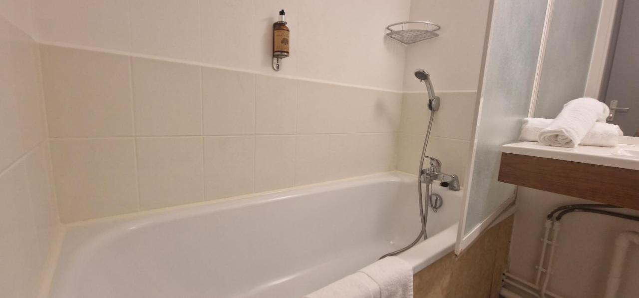 Kyriad Direct Arpajon Εξωτερικό φωτογραφία