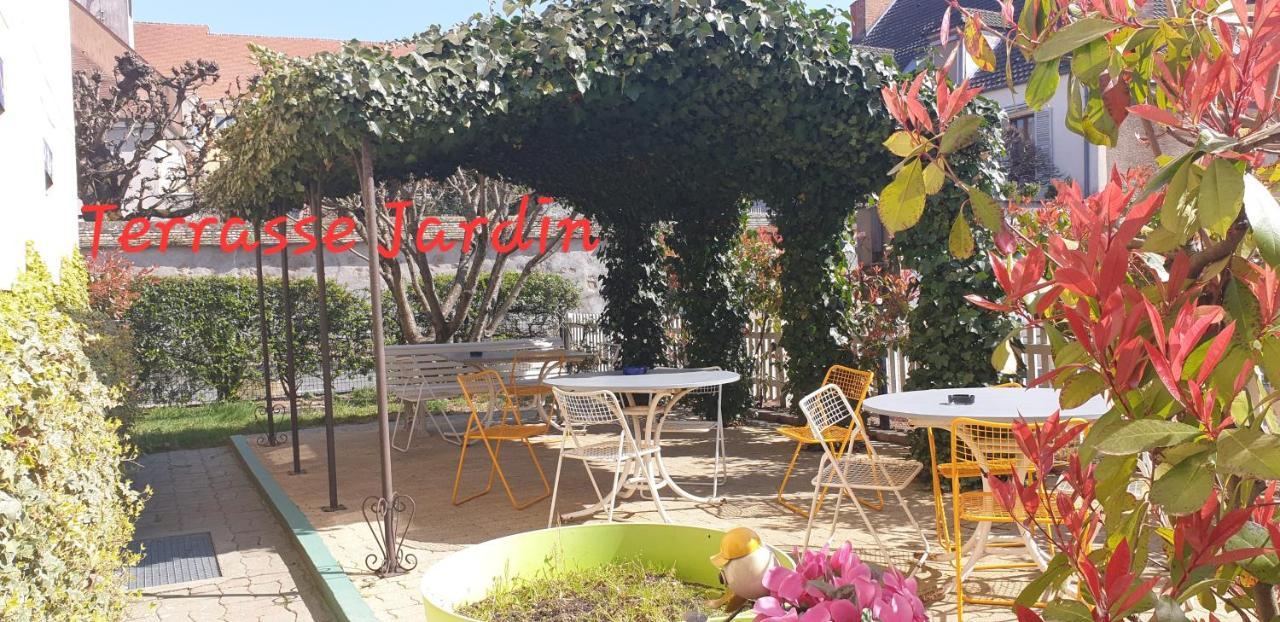 Kyriad Direct Arpajon Εξωτερικό φωτογραφία